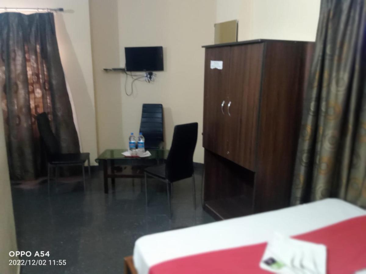 Skyline Lodge Siliguri Εξωτερικό φωτογραφία